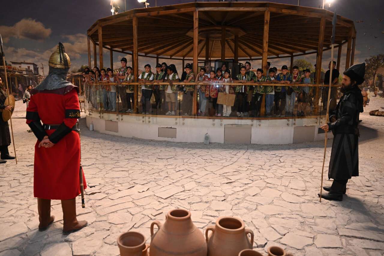 Şehrin Kalbinde Yolculuk başladı! 3 bin çocuk Konya'yı adım adım keşfetti 4